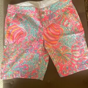 Lilly Pulitzer Colorful Patterned Women's Shorts